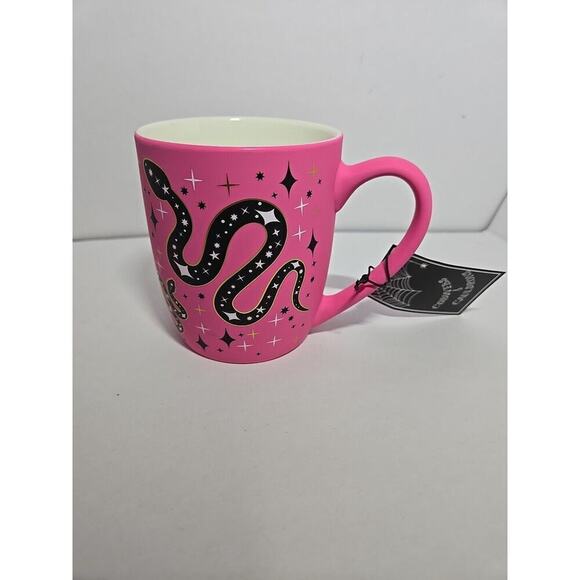 COBWEBS & CAULDRONS HOT PINK SNAKE SOFT TOUCH COFFEE MUG HALLOWEEN BRAND NEW - Picture 1 of 6